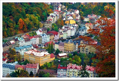 800px-Karlovy_Vary_Czech[1]