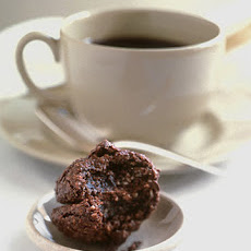 Chocolate Almond Macaroons