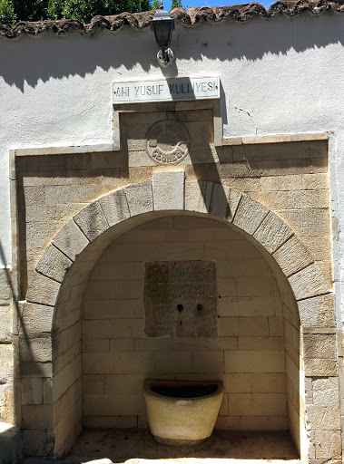 Ahi Yusuf Fountain