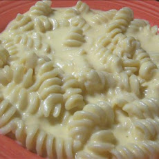 Creamy Stove Top Macaroni and Cheese