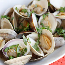 Steamed Clams with Fresh Basil