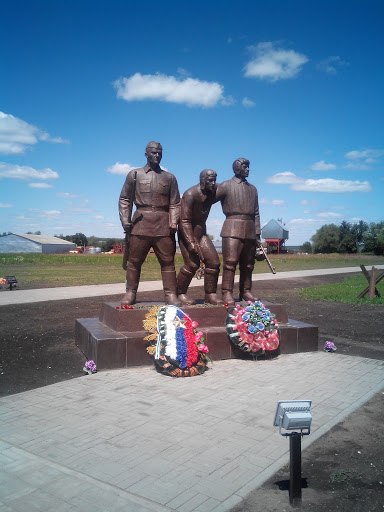 Памятник солдатам, уроженцам Тербунов