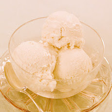 Old-Fashioned Vanilla Ice Cream