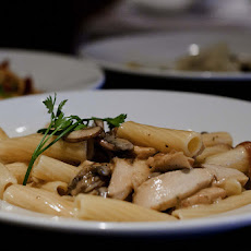 Carmela's Chicken Rigatoni (Copycat Romano's Macaroni Grill)
