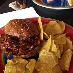 Pulled pork. Great buns!