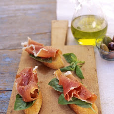 Prosciutto-Basil Crostini
