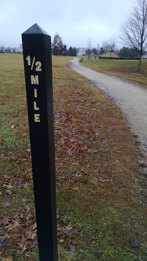 Samuel Carpenter Trail 1/2 Mile Marker