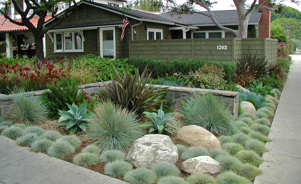 Hotchkiss and Assoc Landscape Contracting Inc. HOME