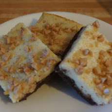 Toffee-Topped Cheesecake Bars