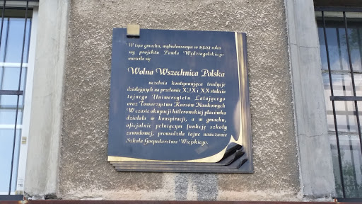 Wolna Wszechnica - Tablica Pamiątkowa