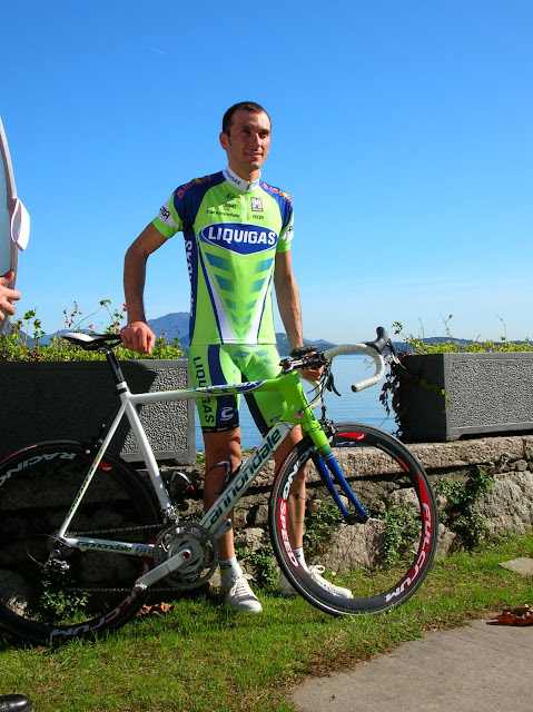 http://lh4.ggpht.com/ivan.basso.blog/SPj4MkEJneI/AAAAAAAAAvA/esIPQJ3DWpo/DSCN4209.JPG?imgmax=640