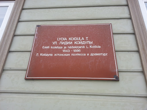 Lydia Koidula Tee