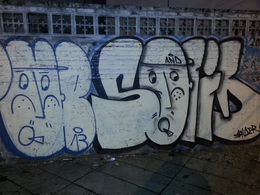 Grafitti Cara De Naipe