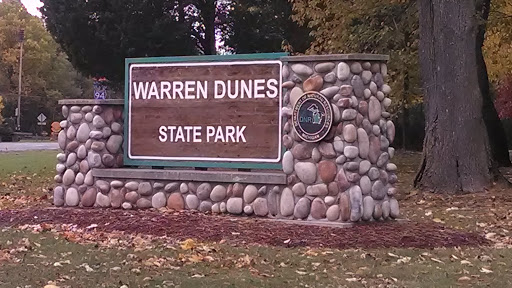 Warren Dunes State Park