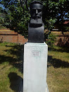 Bust Ioan Slavici