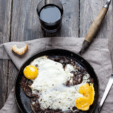 Fried eggs and buristo