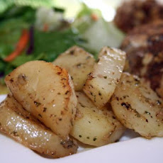 Robyn's Crock Pot Herb Roasted Potatoes