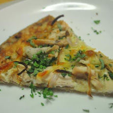 Chicken and Herb White Pizza