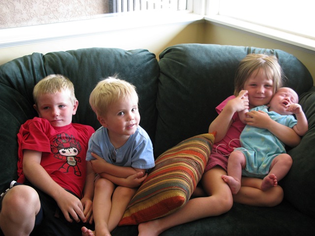 [anne's kids 001[7].jpg]