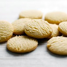 Wheat Free Honey Shortbread (sweetie)