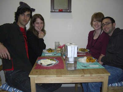Un repas en famille... avec les colocs