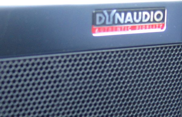 Look, A Shitty Picture of a Speaker!