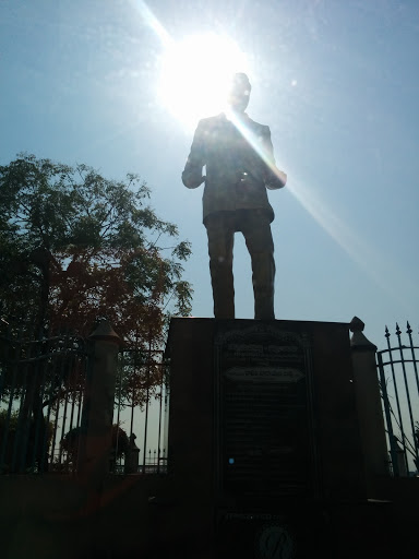 Rajababu Statue
