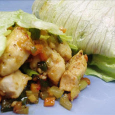 Chicken in Lettuce Leaves