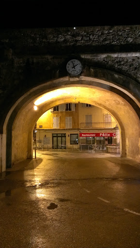 Porte Du Port