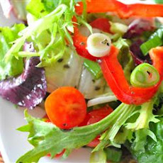 Italian Leafy Green Salad