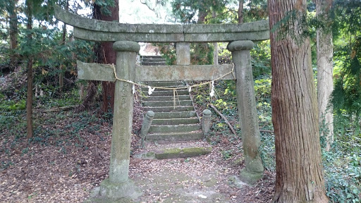 椿八幡神社社殿