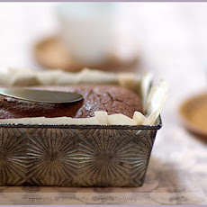 Amaranth, Quinoa and Dark Chocolate Cake