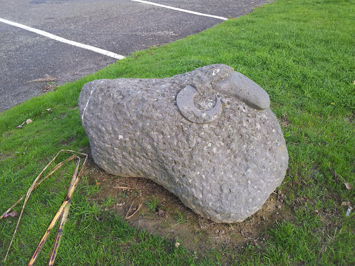 Feilding, Kowhai Park Sheep Sculpture
