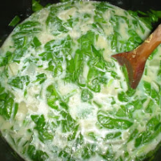 Garlic, Spinach, and Chickpea Soup