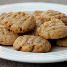 Low Calorie and Fabulous Peanut Butter Cookies