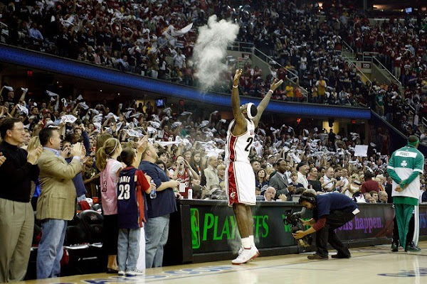 2008 NBA Playoffs R2G3 LeBron and the Cavs Get One Back