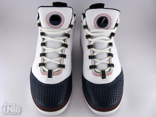 LeBron8217s White and Navy Zoom Soldier II Showcase
