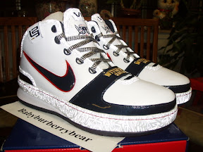 nike zoom lebron 6 pe olympic united we rise 5 18 King James Nike Zoom LeBron VI Witness Gold More Pics