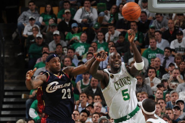 NBA Kicks Off Cavaliers Loose Zoom LeBron VI Debut NBA Kicks Off Cavaliers Loose Zoom LeBron VI Debut