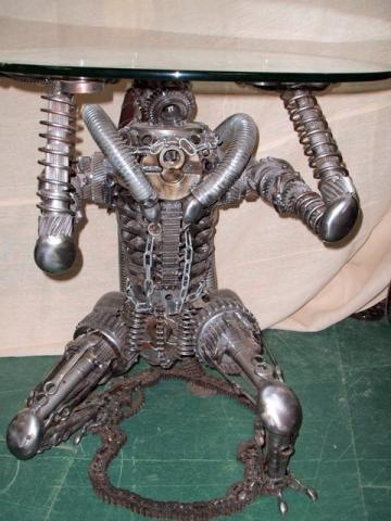 alien-furniture (1)