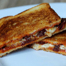 Grilled Cheese Sandwich with Sun-Dried Tomatoes and Harissa jkla