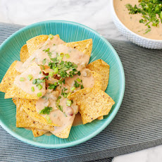 Slow Cooker Bean and Cheese Queso