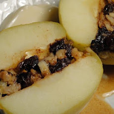 Walnut and Cinnamon Baked Apples