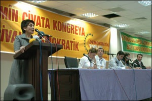 [demokratik_toplum_kongresi_[4].jpg]
