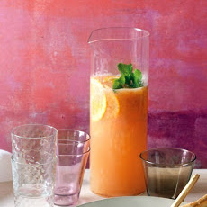 Sparkling Strawberry Cocktail