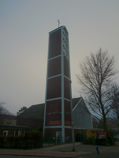 Kirchturm der Ev. Kirche  Gröpelingen 