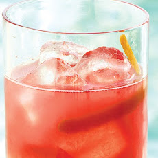 Fresh Grapefruit-Campari Cocktails