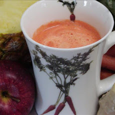 Apple, Carrot, Pineapple & Ginger Juice