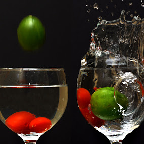 Before and After by Nathan Cool - Commercial & Journalism Food ( water, fluid, splash, lime )
