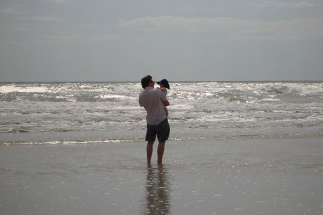 [beach1[4].jpg]